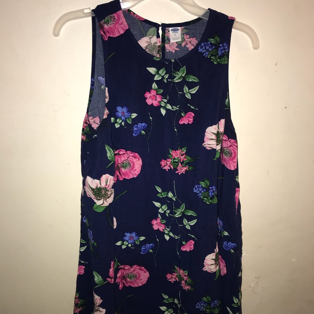 Old navy - spring dress! Knee length!🍃🌺